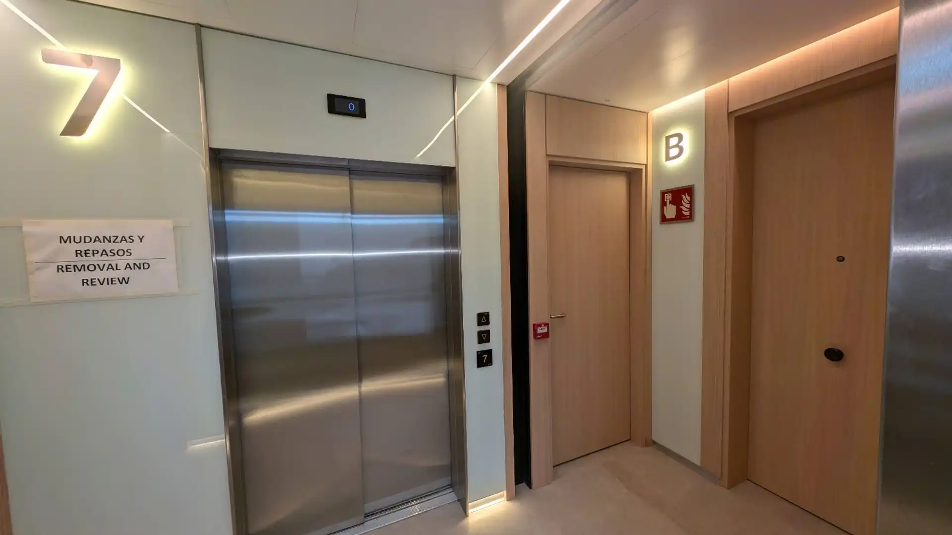 Apartamento de alquiler en Martín Carpena - Torre del Río