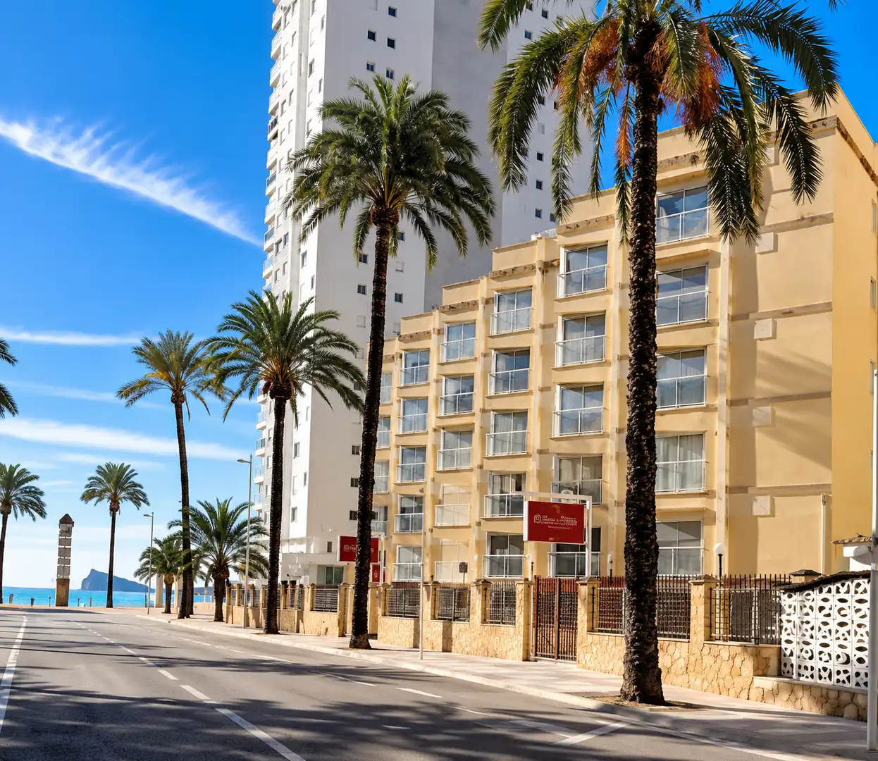 Locale commerciale in affitto a Playa de Levante