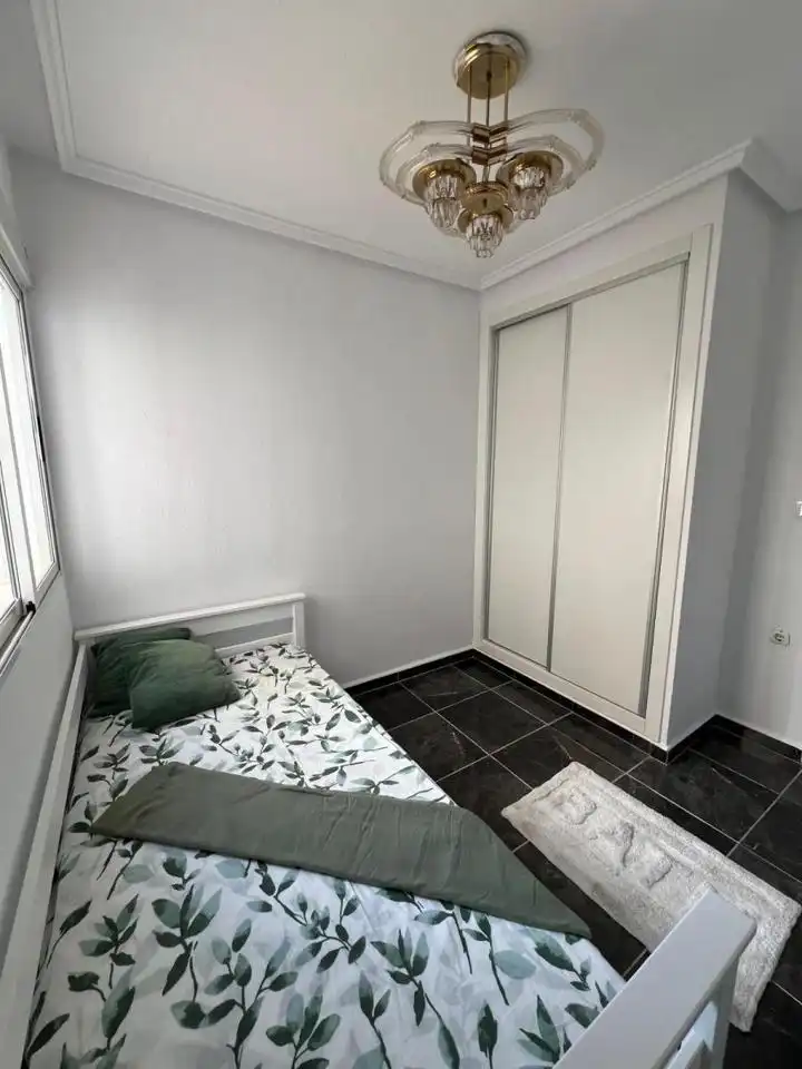 Schlafzimmer von Wohnung zur Miete in Madrid