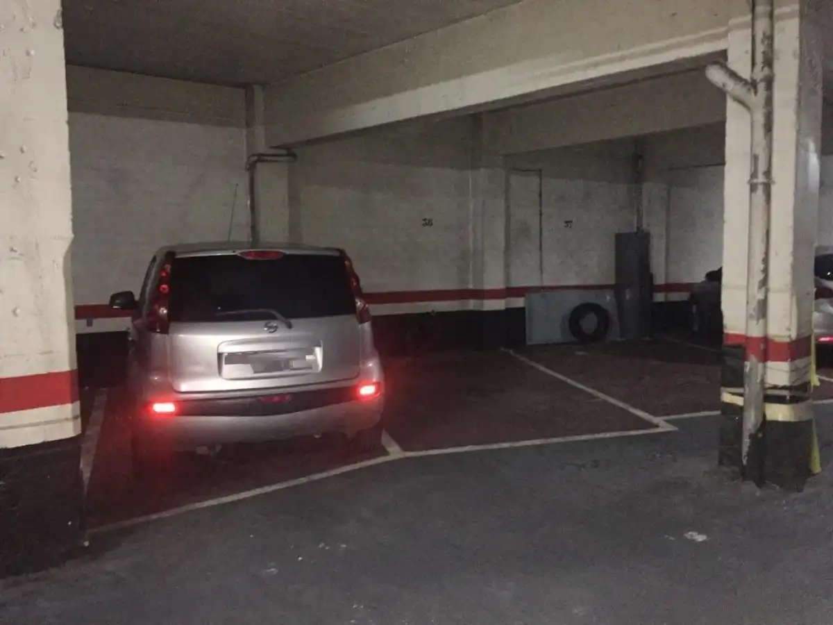 Einzelparkplatz zum Verkauf in Centro - Ariz - Uribarri, imagen 2