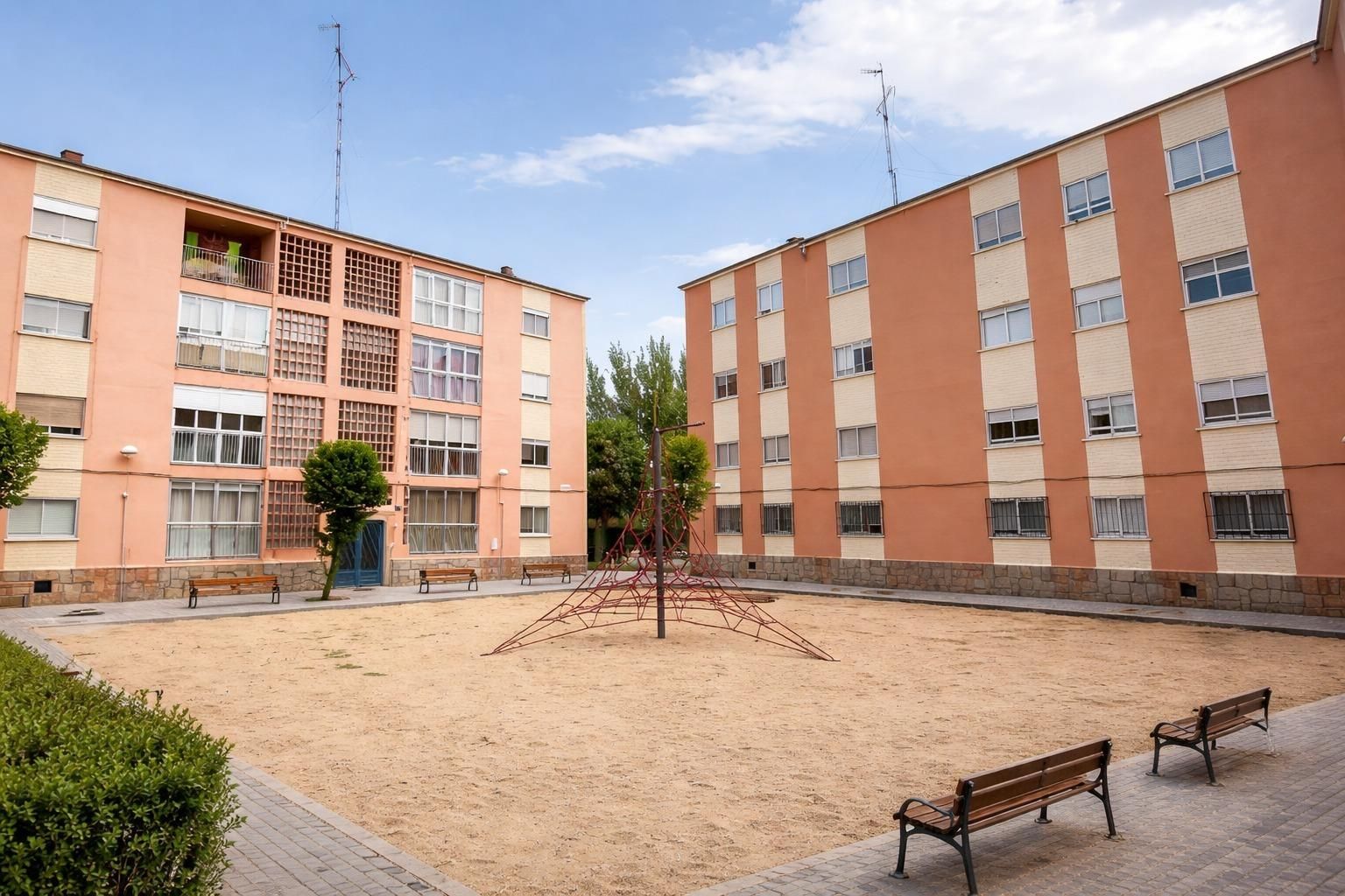 Vista exterior de Pis en venda en Salamanca Capital