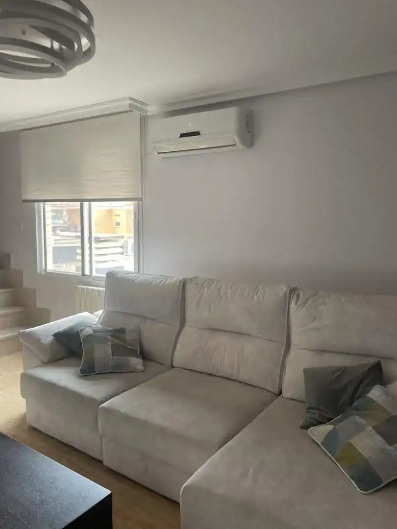 Wohnzimmer von Maisonette zum Verkauf in Puertollano mit Klimaanlage, Abstellraum und Möbliert