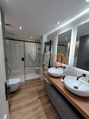 Baño de Piso en venta en Montferrer i Castellbò con Calefacción