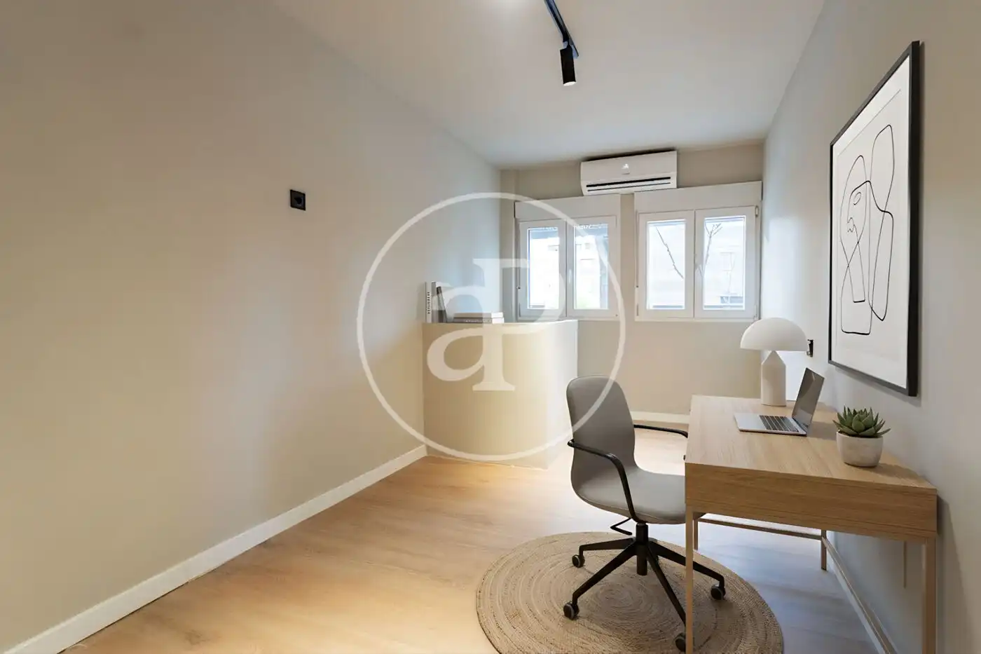 Flat for sale in Madrid  with Air Conditioner, Heating and Storage room