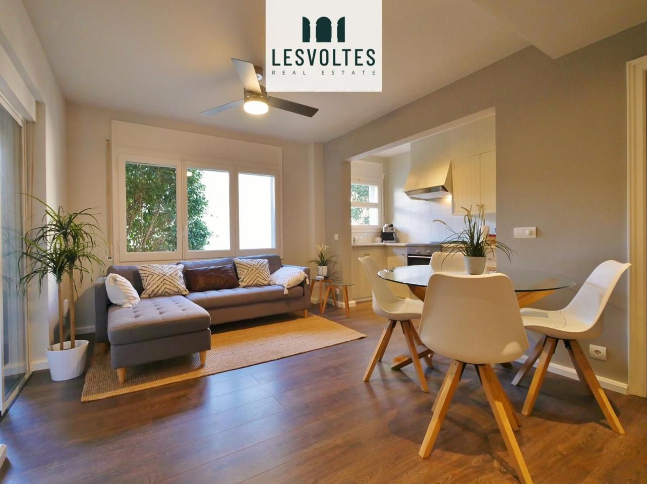 Living room of Planta baja for sale in Palafrugell  with Heating, Parquet flooring and Terrace