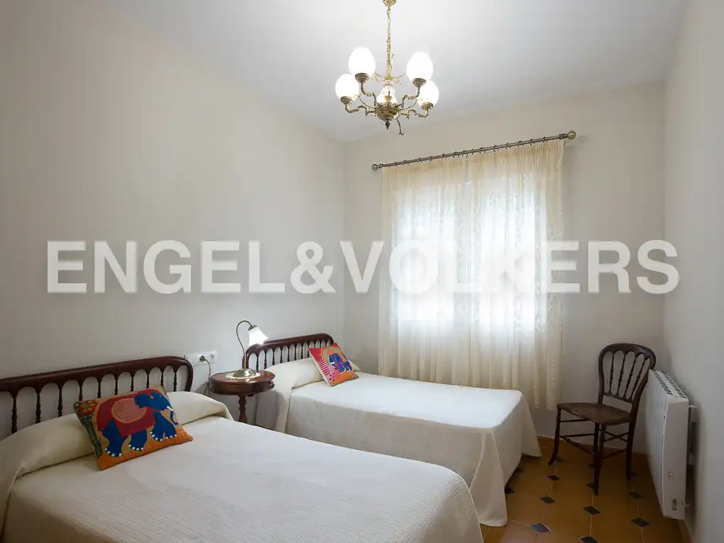 Bedroom of Houses for sale in Náquera  with Air Conditioner, Heating and Private garden