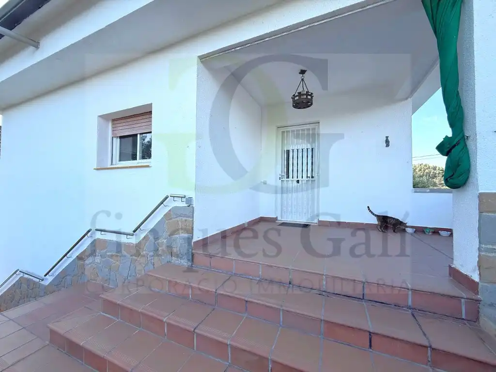 Exterior view of Houses for sale in Castellgalí