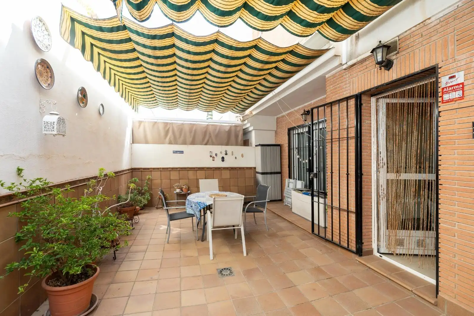 Terrasse von Haus oder Chalet zum Verkauf in Granada mit Klimaanlage, Heizung und Terrasse