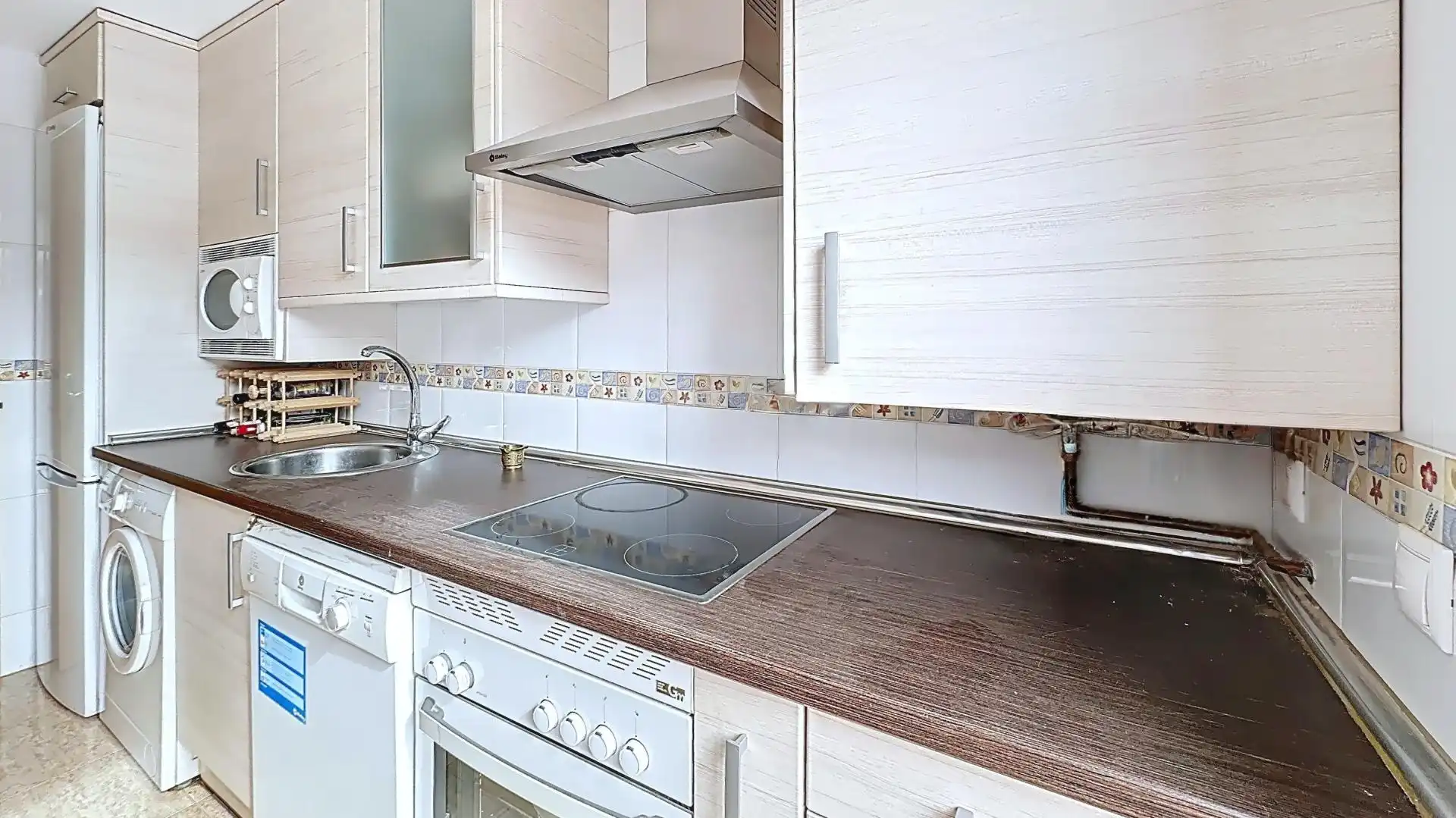 Cuina de Dúplex en venda en Guadalajara amb Aire condicionat, Calefacció i Terrassa