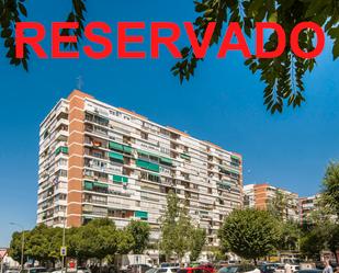 Exterior view of Flat for sale in  Madrid Capital  with Terrace