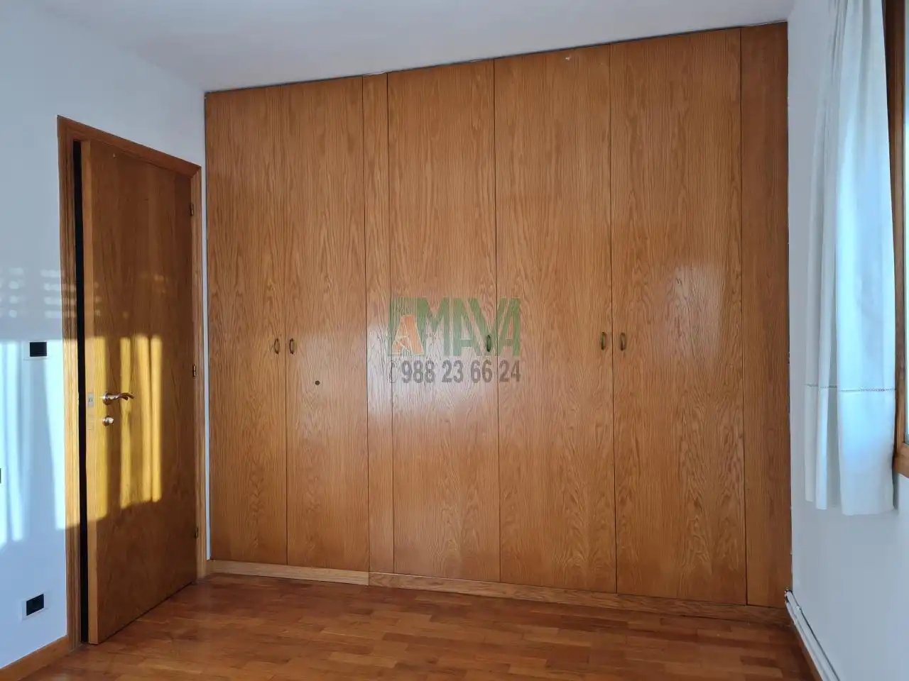 Habitación de Piso en venta en Barbadás con Calefacción, Trastero y Balcón