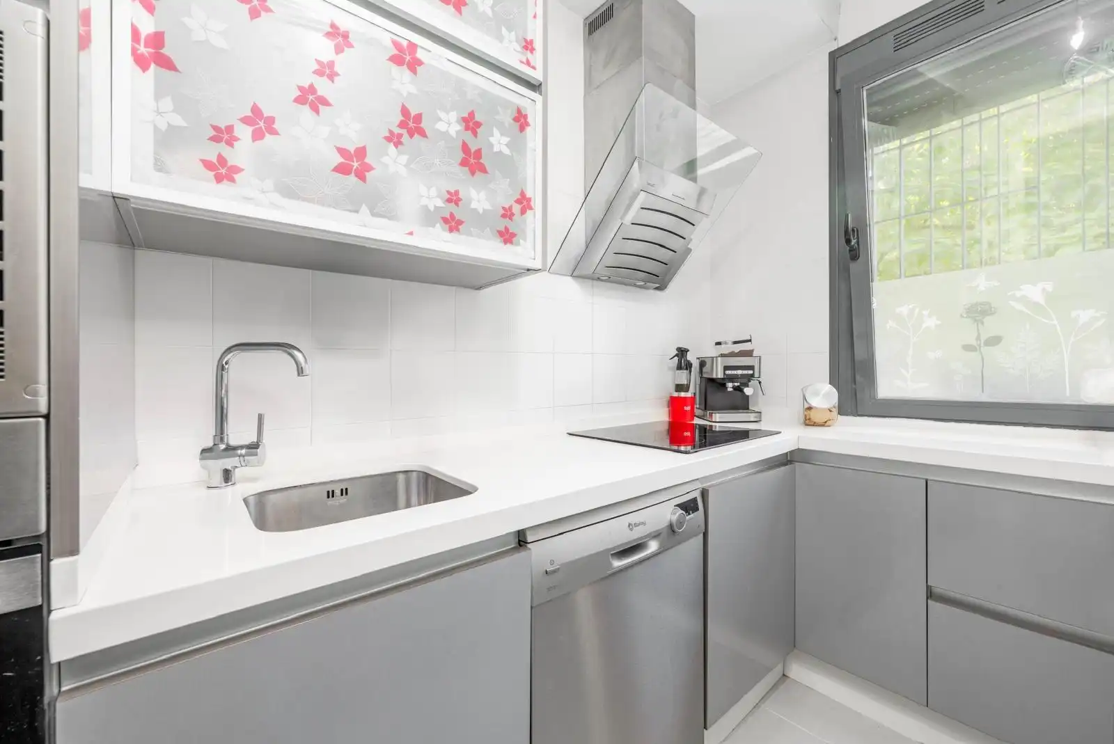 Cocina de Piso en venta en Sevilla con Aire acondicionado, Calefacción y Trastero