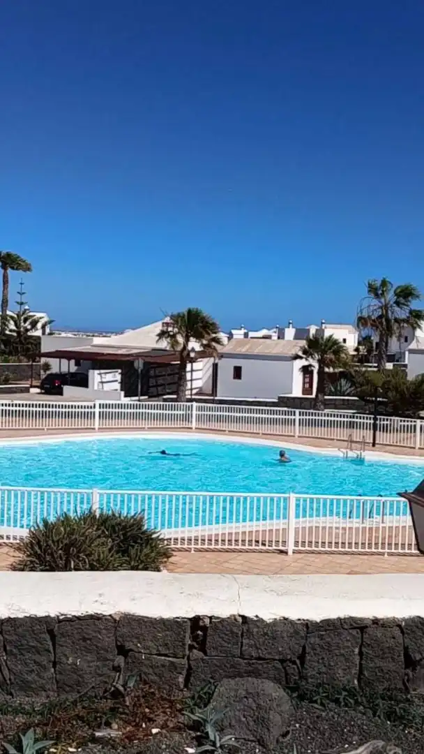Piscina de Casa o chalet en venta en Yaiza con Jardín privado, Terraza y Amueblado