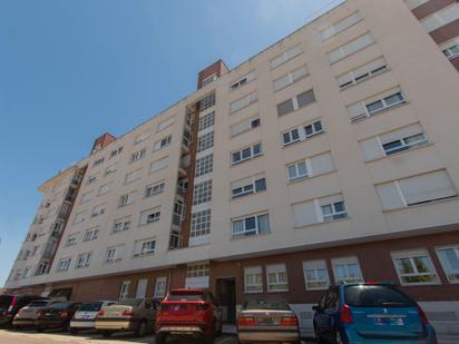 Exterior view of Flat for sale in Palencia Capital  with Balcony
