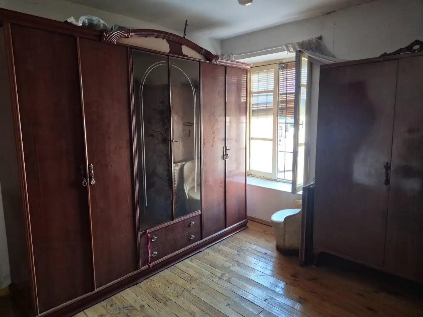 Habitación de Edificio en venta en Valencia de Don Juan