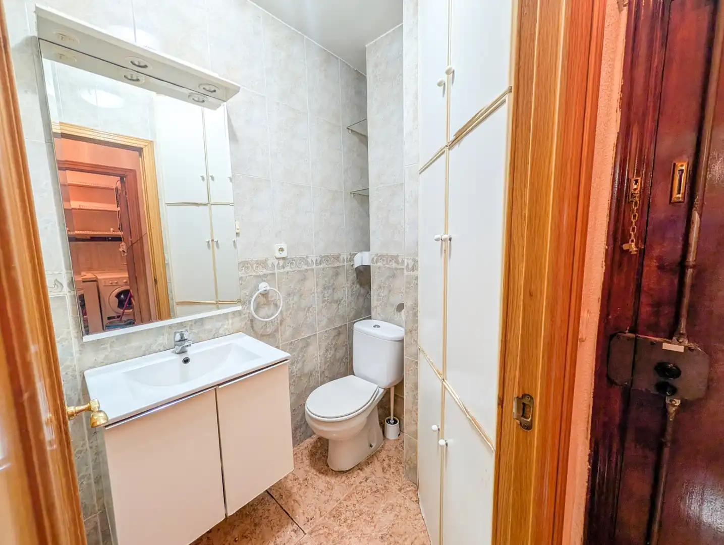 Baño de Piso en venta en Madrid con Calefacción y Amueblado
