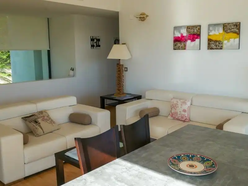 Sala d'estar de Casa o xalet de lloguer en Polop amb Aire condicionat, Jardí privat i Terrassa