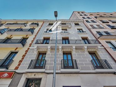 Piso con ascensor en venta en Alcalde Sainz De Baranda