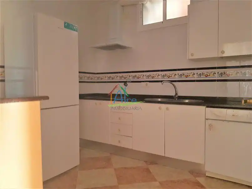 Cuina de Casa o xalet en venda en Almonte amb Aire condicionat, Calefacció i Terrassa