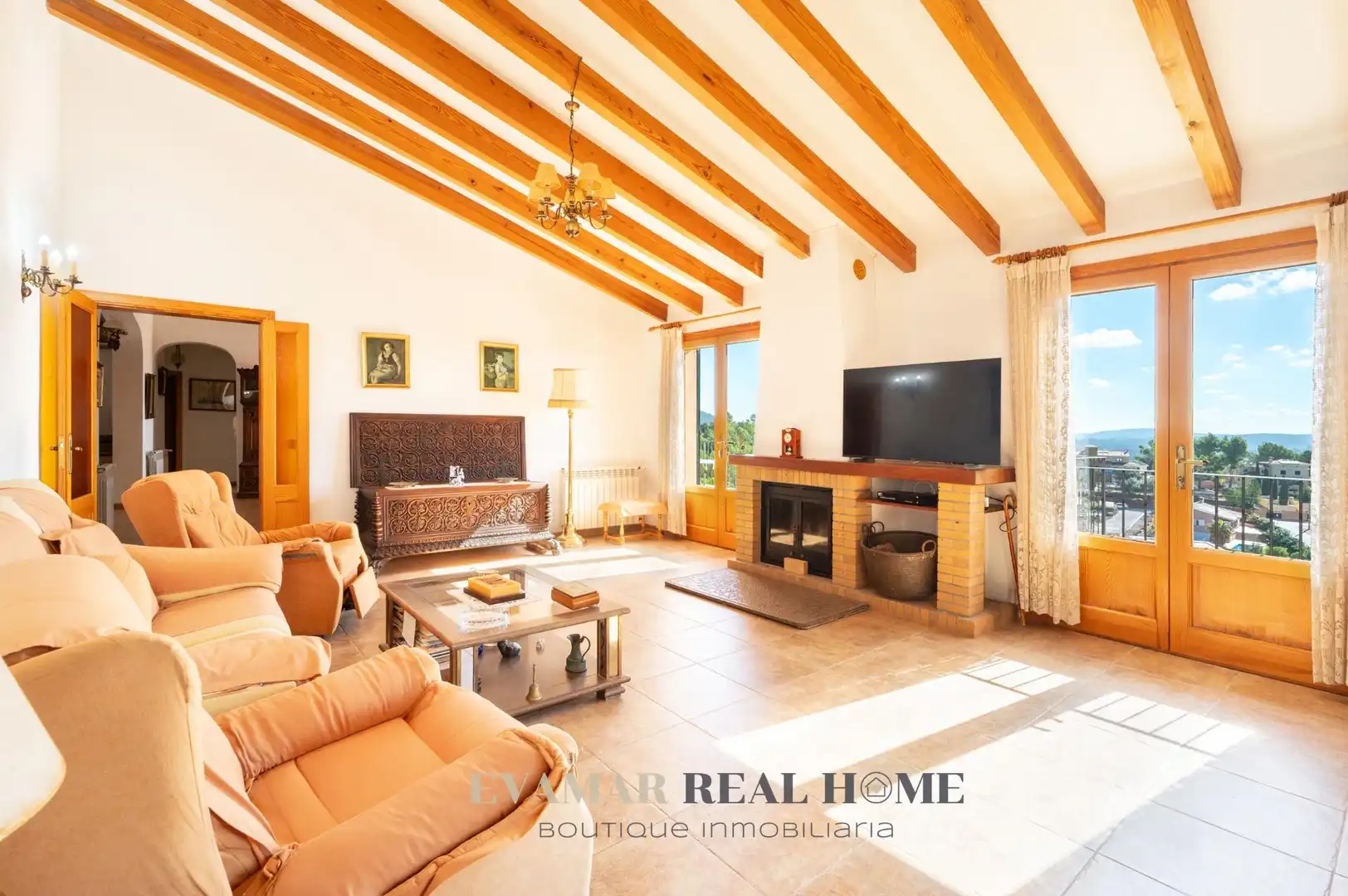 Sala de estar de Casa o chalet en venta en Bunyola con Calefacción, Jardín privado y Terraza