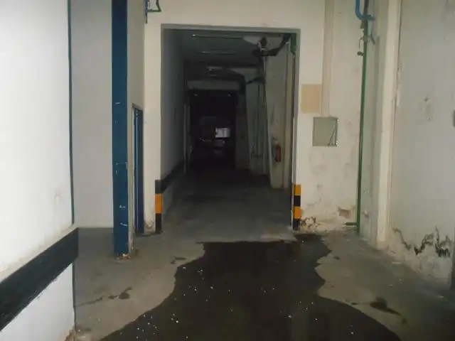 Parkplatz von Fabrikhallen zur Miete in Alcarràs