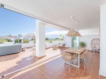 Apartament amb balcó en venda a Selwo