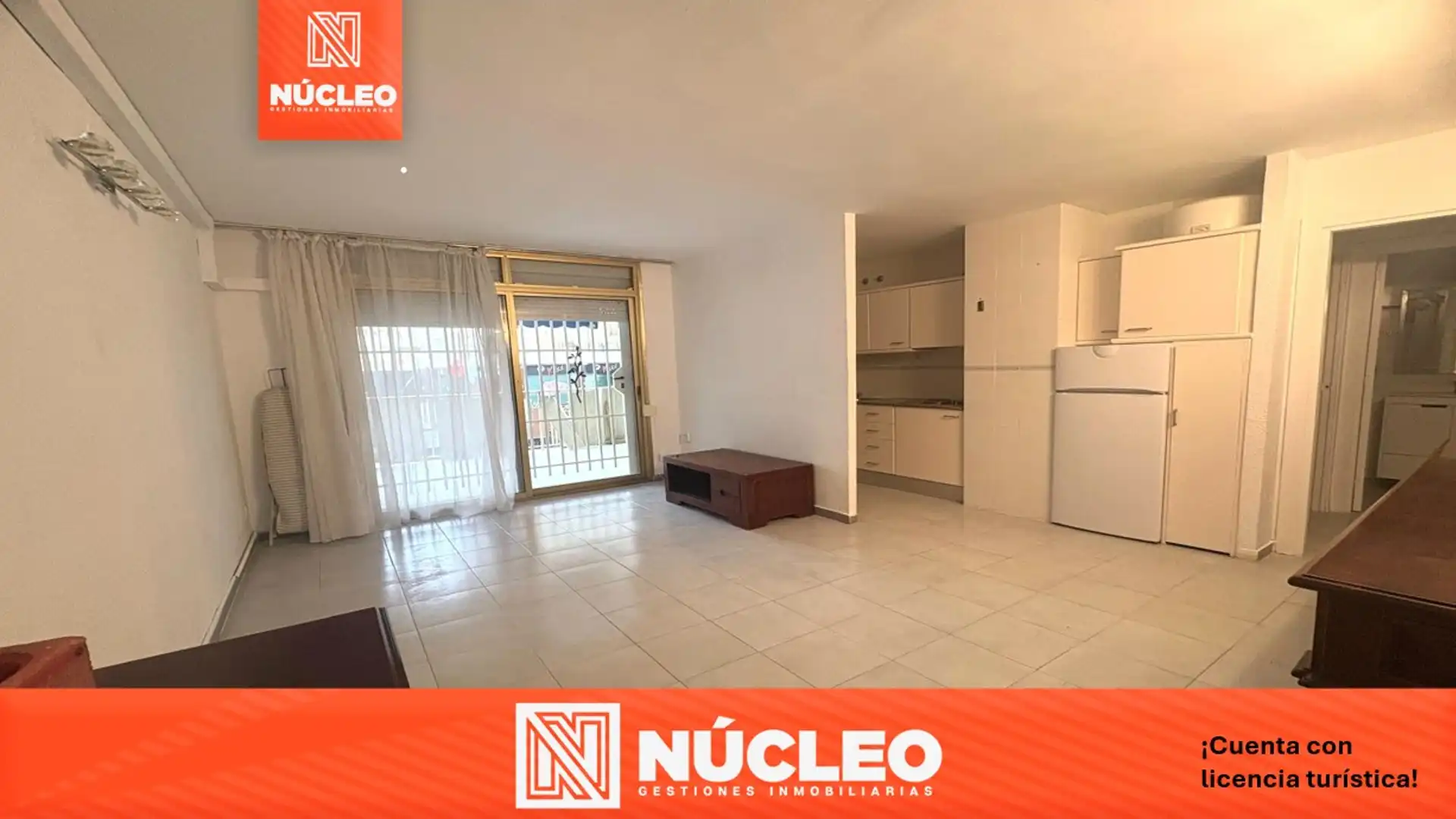 Exterior view of Flat for sale in Salou  with Air Conditioner, Terrace and Furnished