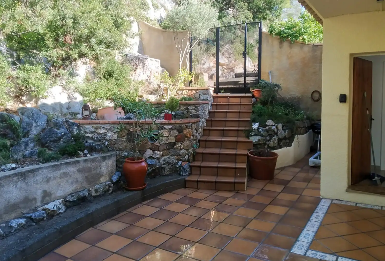 Casa con terraza en venta en Carrer Escoles, imagen 13