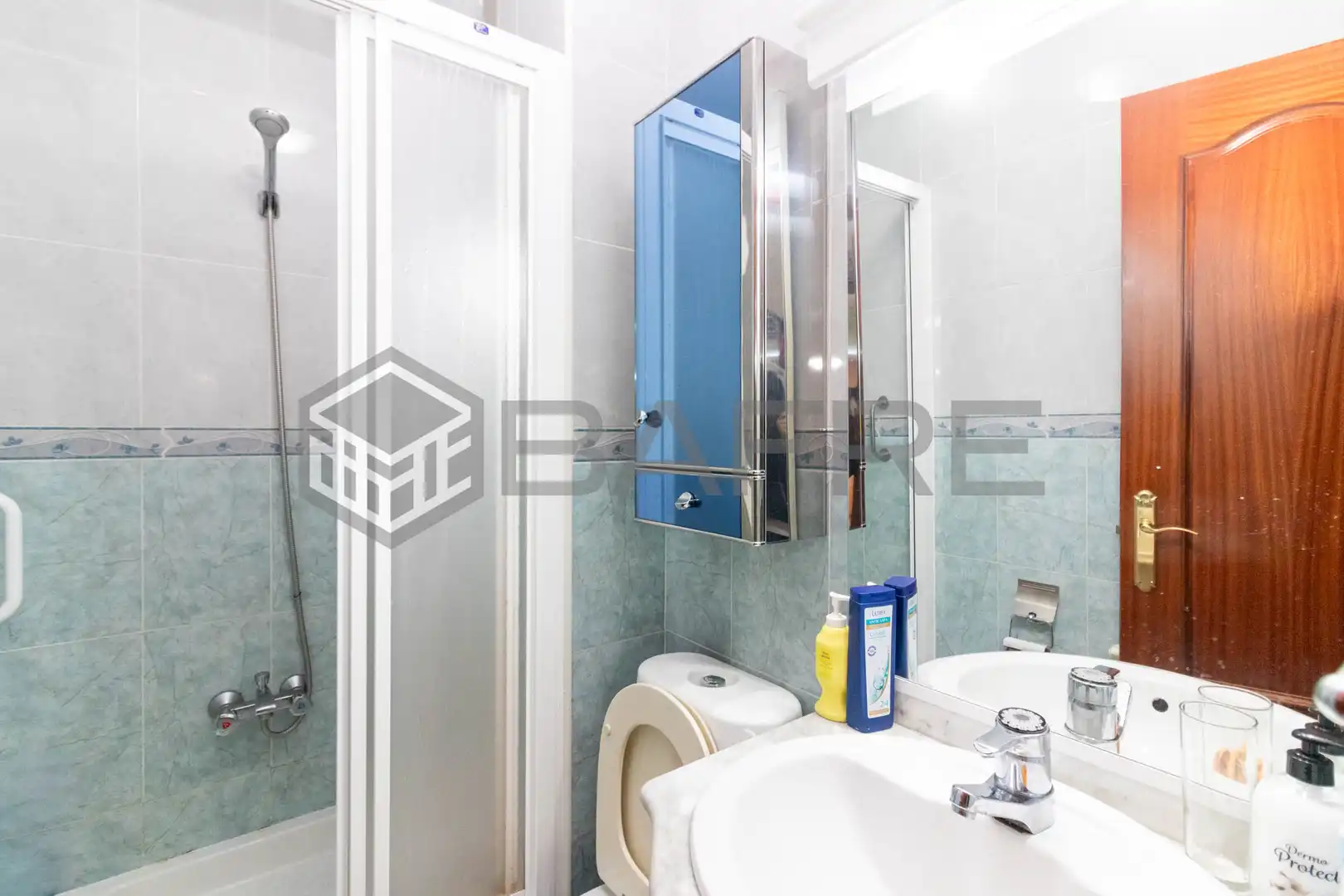 Badezimmer von Wohnung zum Verkauf in Madrid mit Heizung, Terrasse und Balkon