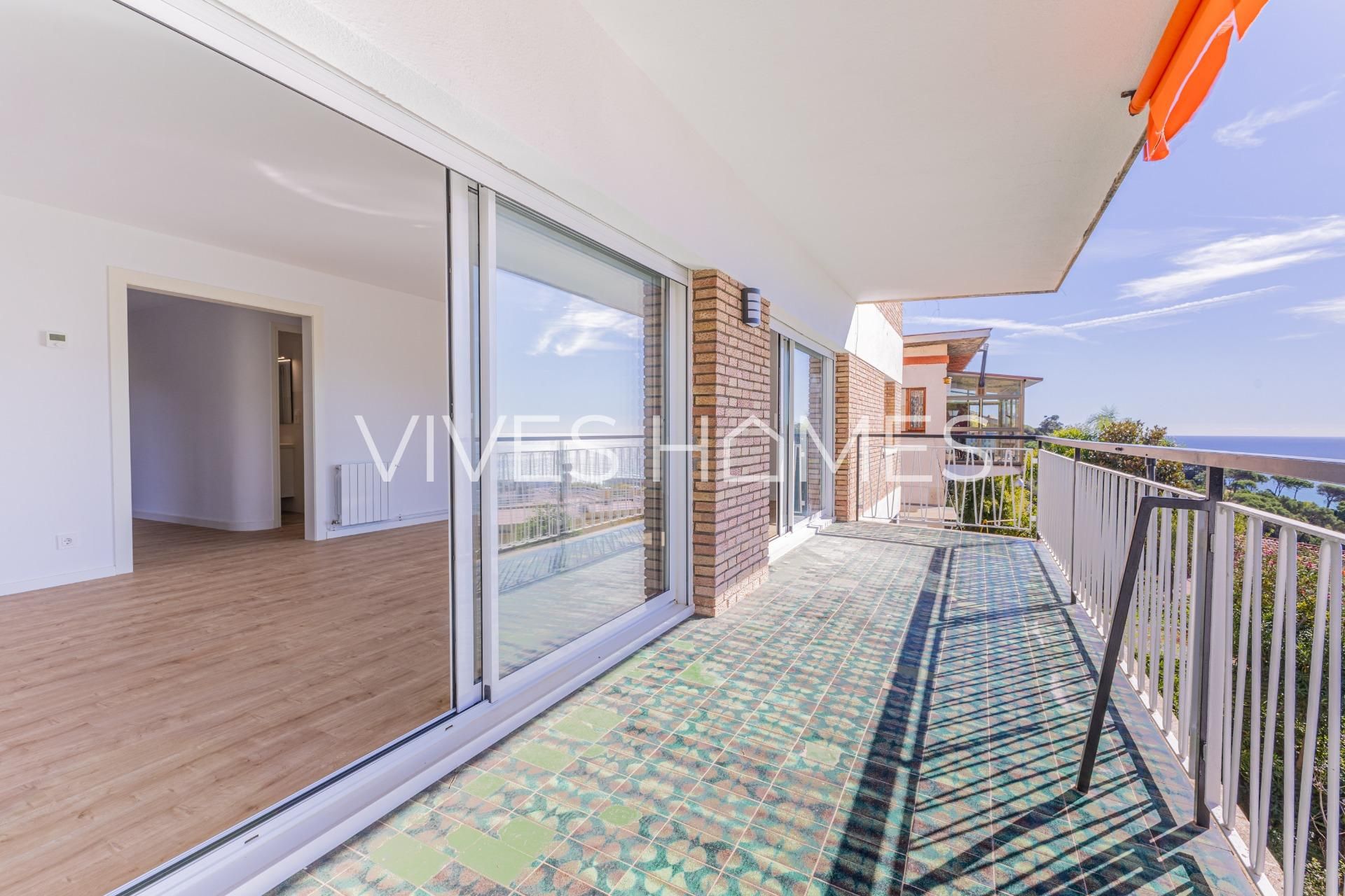 Exterior view of Flat for sale in Caldes d'Estrac  with Heating, Private garden and Terrace