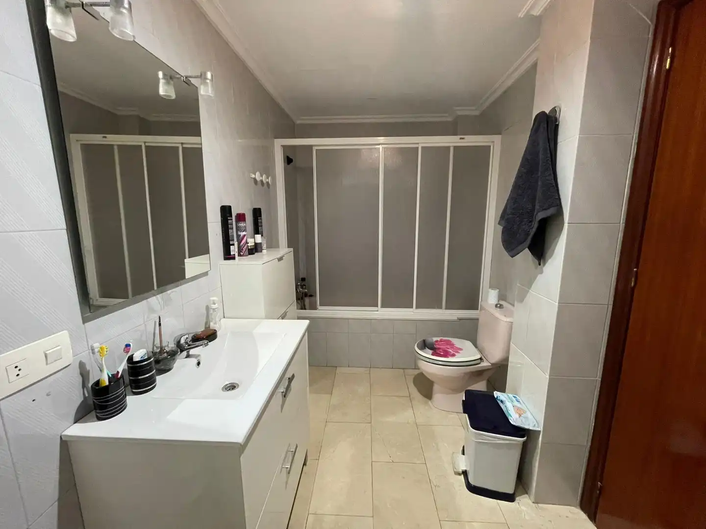 Baño de Casa o chalet en venta en Guardamar del Segura con Aire acondicionado, Calefacción y Jardín privado