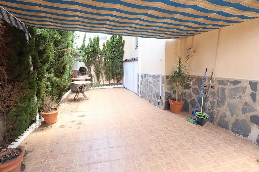 Terrassa de Casa adosada en venda en Torrevieja