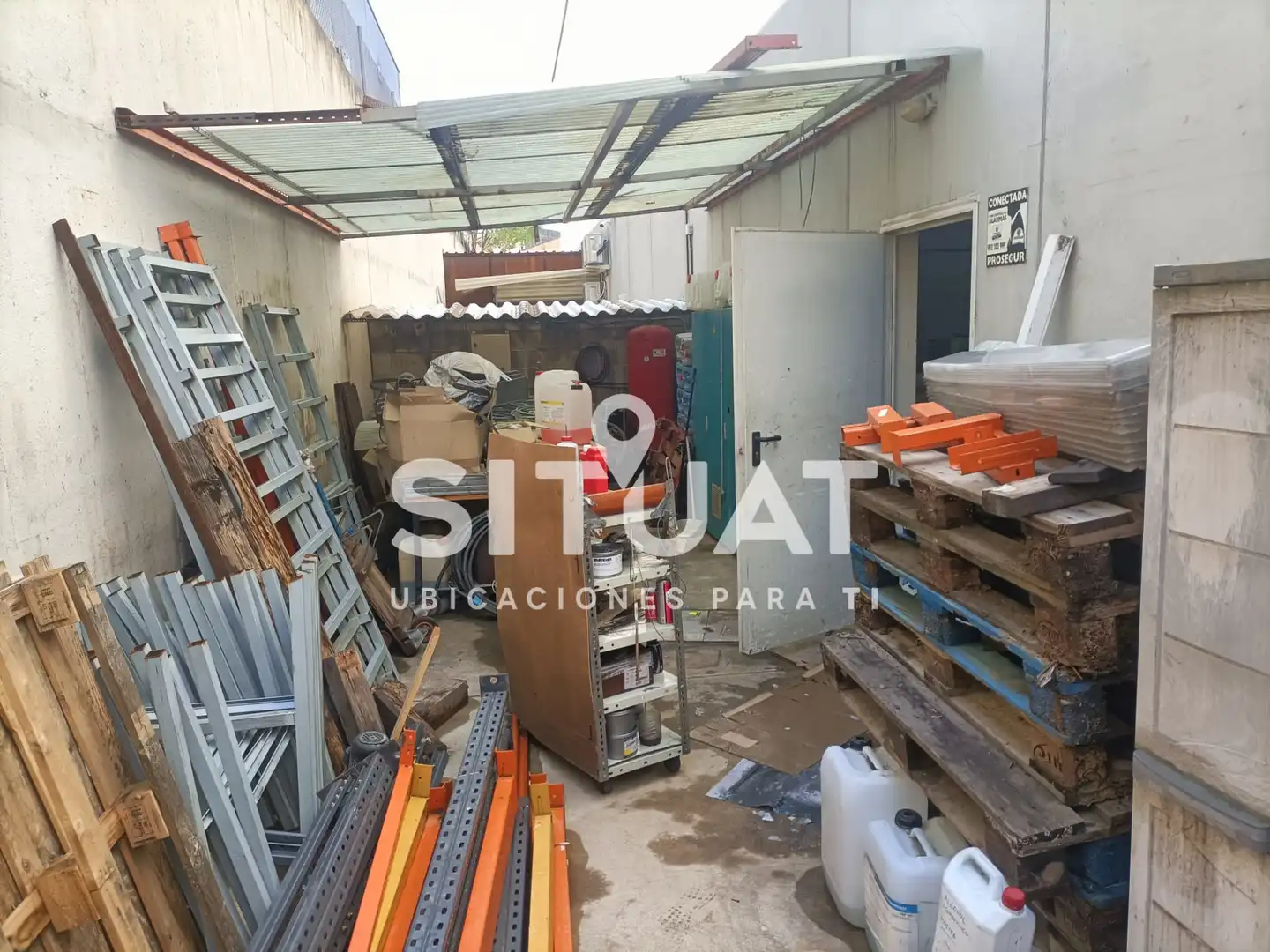 Nau industrial de lloguer a Carrer de Ramon Llull, 4, Molins de Rei