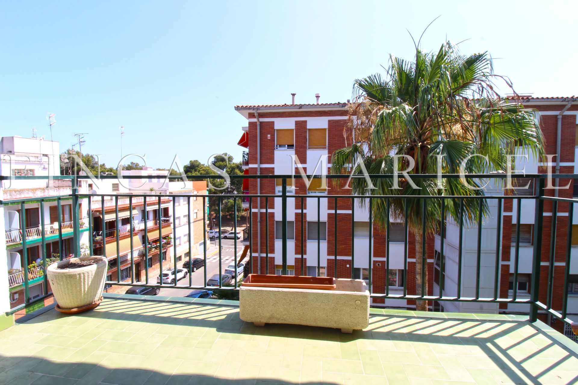 Vista exterior de Pis en venda en Sitges amb Terrassa