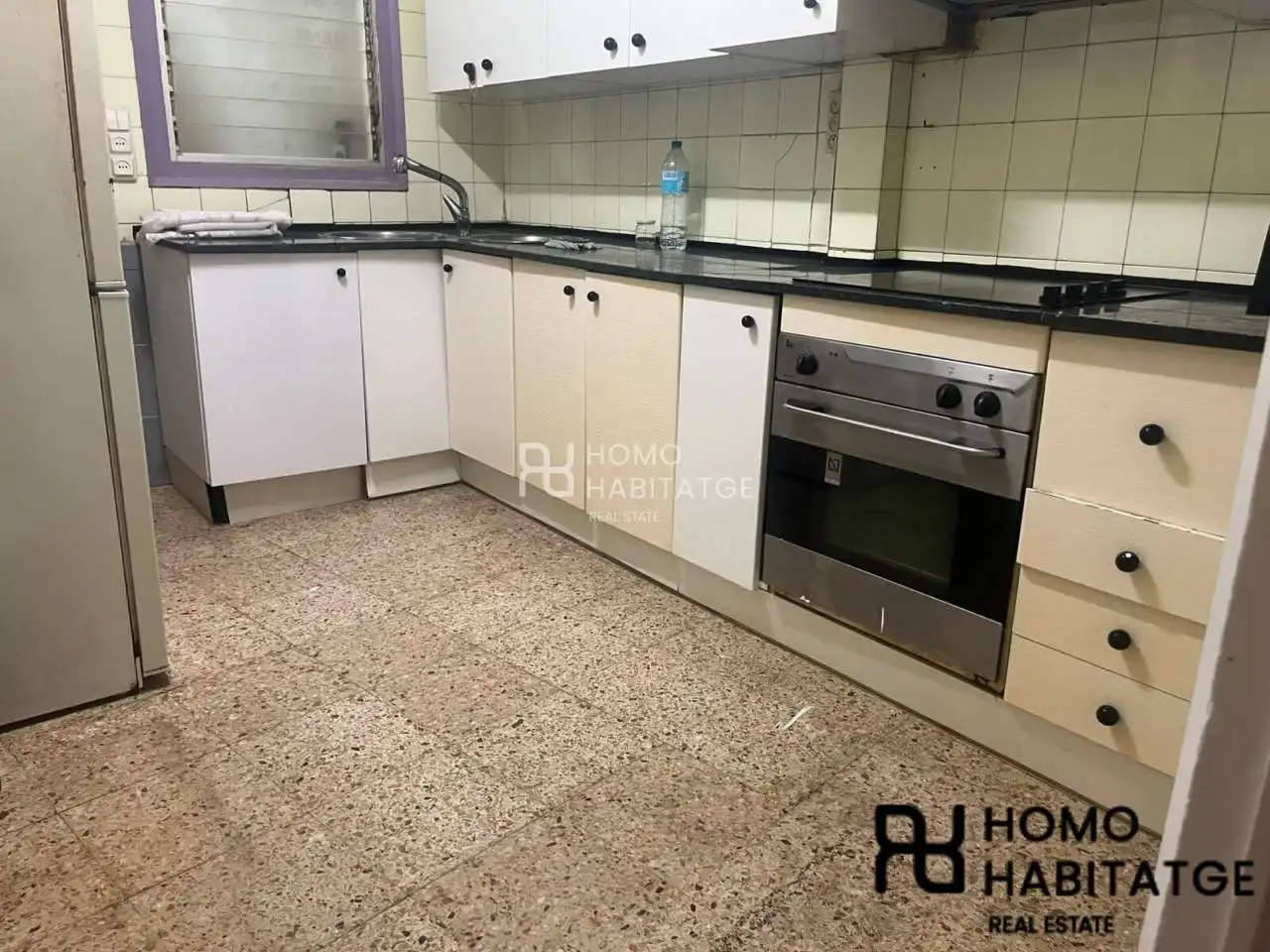 Cocina de Piso en venta en Castellar del Vallès con Calefacción, Trastero y Balcón