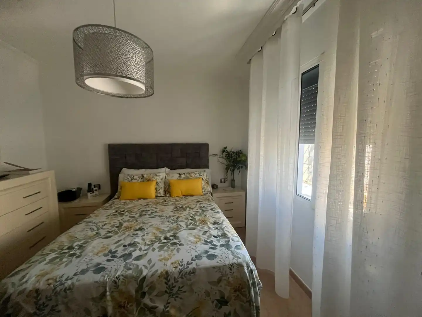 Habitación de Piso en venta en Huelva con Aire acondicionado y Calefacción