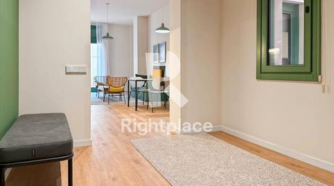 Foto 2 de Piso de alquiler en Sant Antoni,  Barcelona Capital