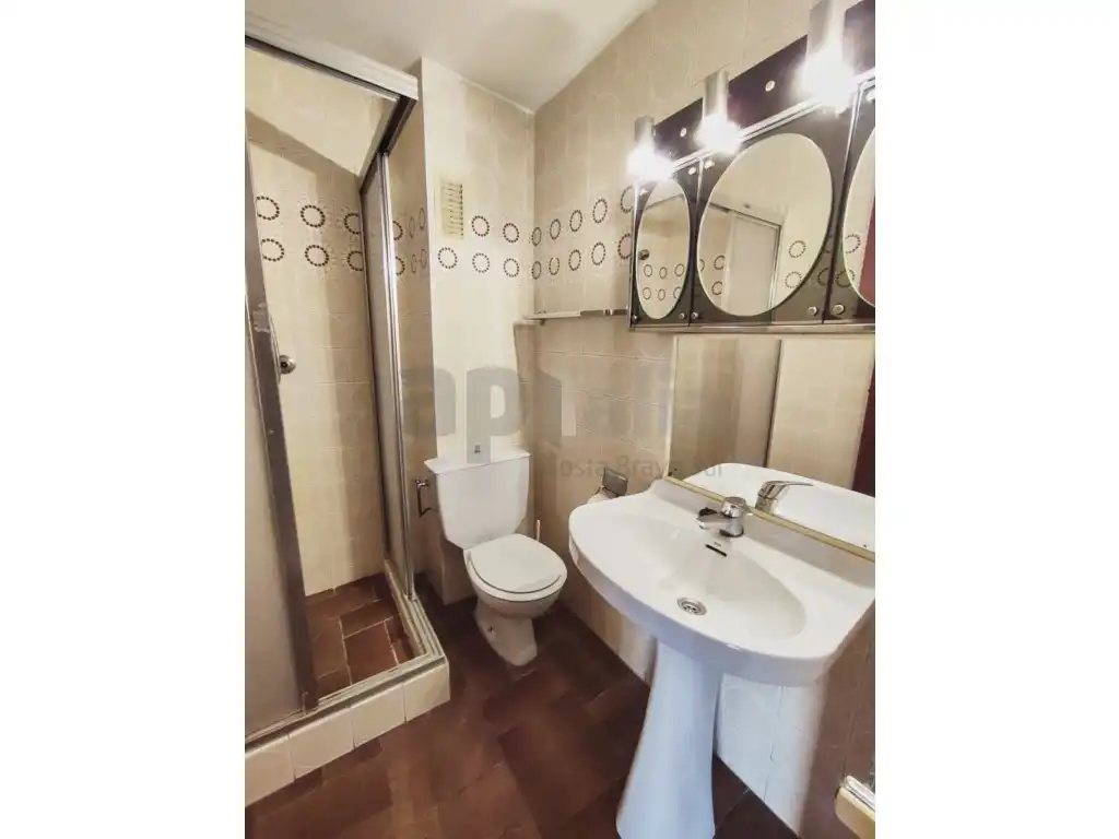 Baño de Piso en venta en Lloret de Mar
