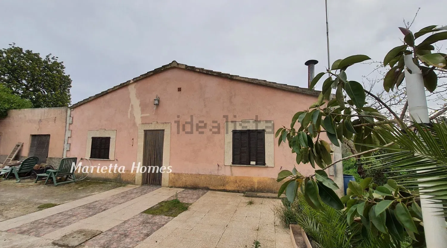 Vista exterior de Finca rústica en venda en Llucmajor amb Traster, Piscina i Balcó
