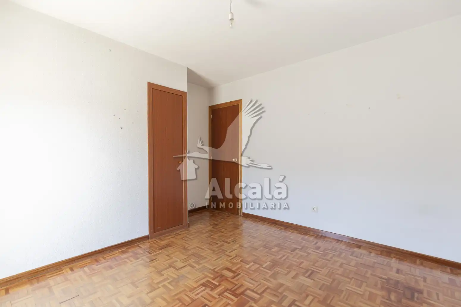 Habitación de Piso en venta en Alcalá de Henares con Calefacción, Parquet y Terraza