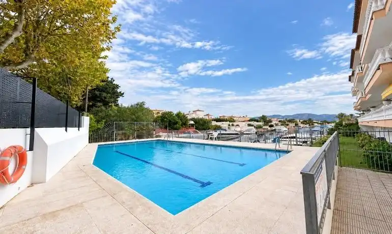 Piscina de Apartament en venda en Francolí - Freser - Noguera