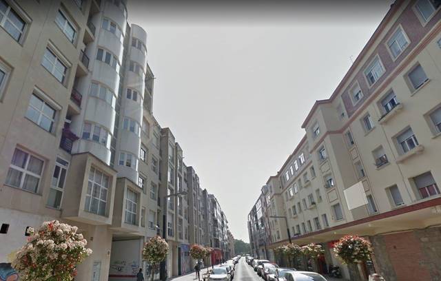 Garaje en Venta en Herminio Madinaveitia Kalea en San Cristóbal