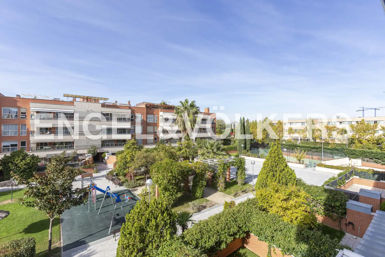 Terraza de Piso de alquiler en Pozuelo de Alarcón con Aire acondicionado, Calefacción y Jardín privado