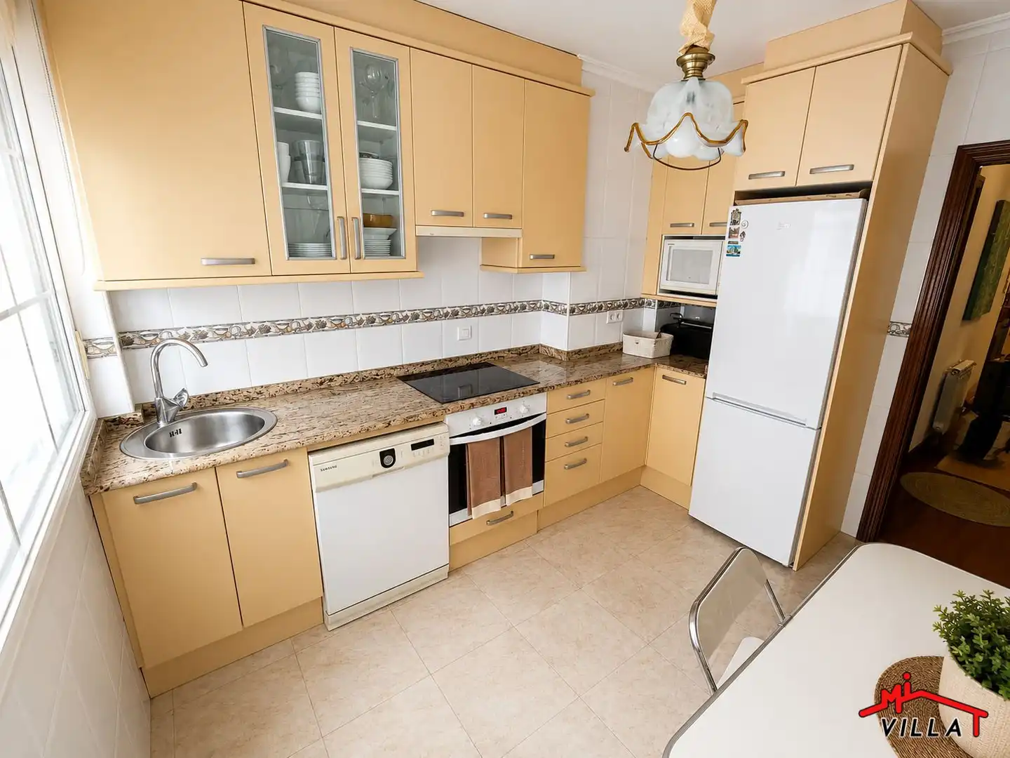 Cocina de Piso en venta en Bárcena de Cicero con Calefacción, Trastero y Amueblado