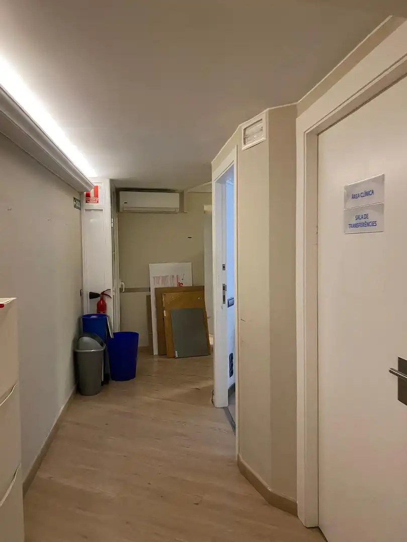 Local comercial en venta en ALT DE GIRONELLA 58, imagen 4