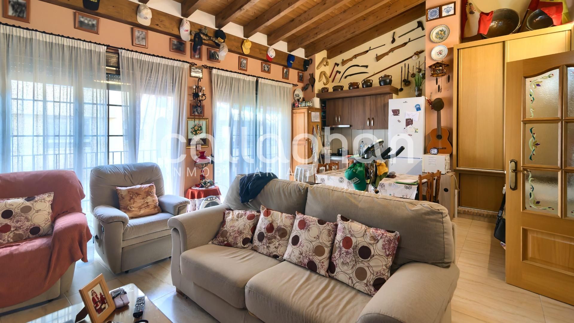 Living room of Single-family semi-detached for sale in La Vall d'Uixó