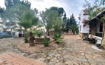 Jardí de Finca rústica en venda en Constantina amb Aire condicionat, Terrassa i Piscina