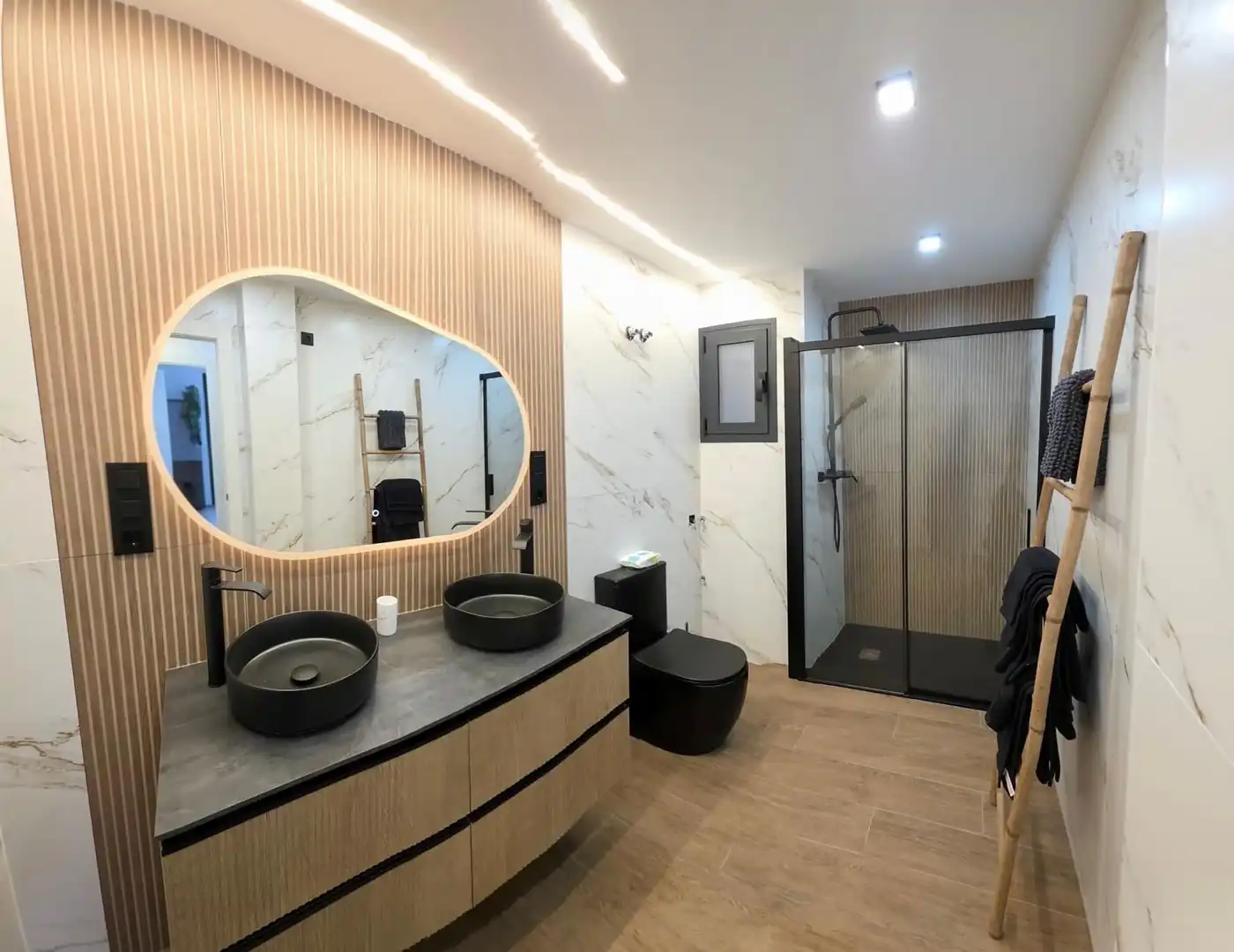 Bathroom of Detached homes for rent in Torrevieja  with Air Conditioner, Heating and Terrace