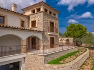Vista exterior de Finca rústica en venta en Andratx con Jardín privado, Terraza y Balcón
