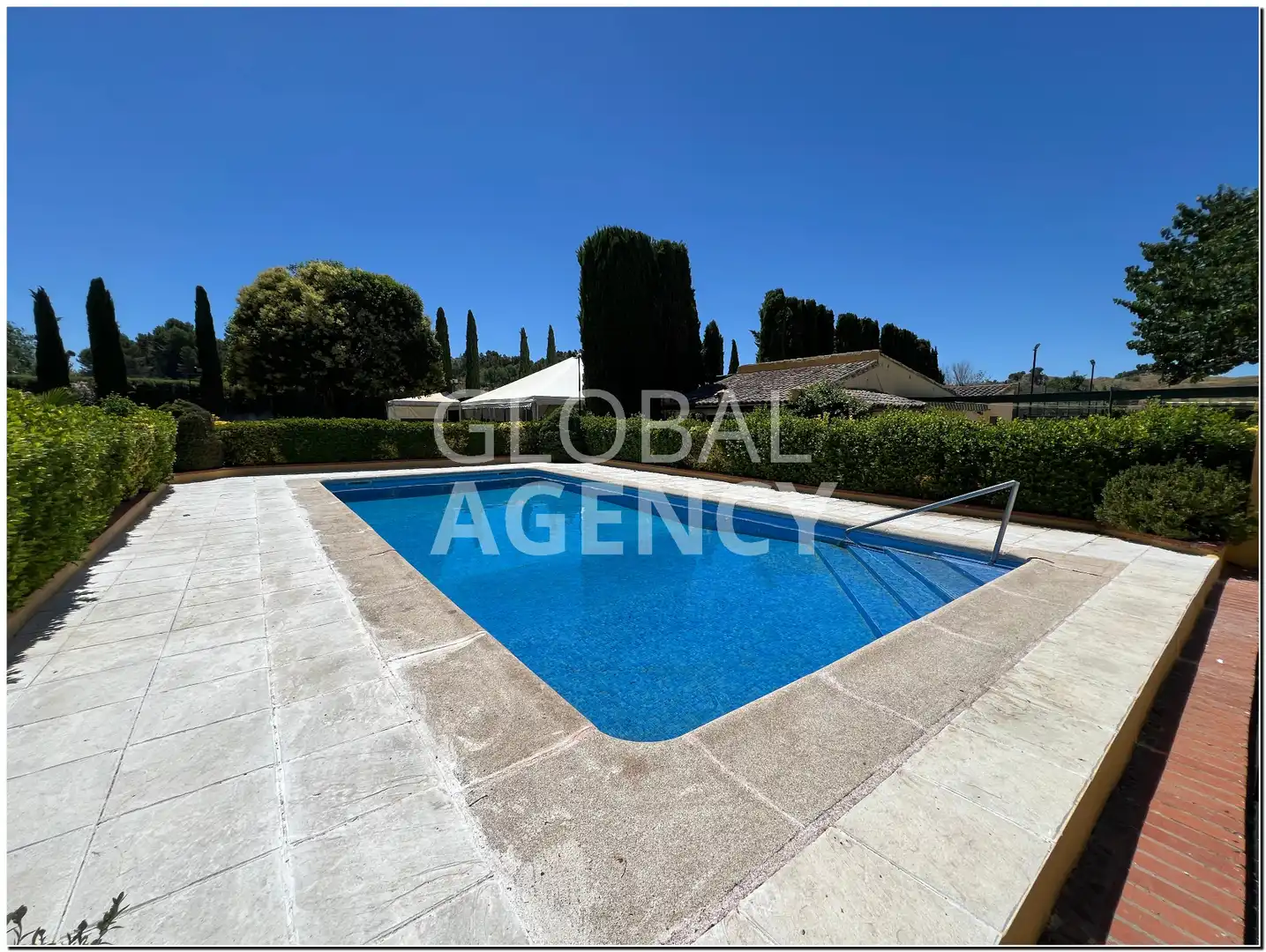 Piscina de Finca rústica en venda en Chinchón amb Aire condicionat, Calefacció i Jardí privat